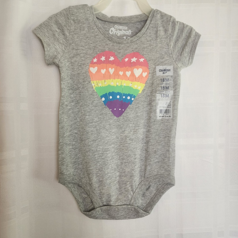 OshKosh Rainbow Heart Bodysuit Short‎ Sleeve Onesie NWT 12Mo